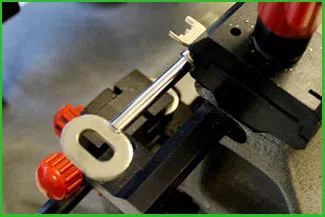 Warren Locksmith Service Warren, NJ 732-837-9258 - 5-Key-Cutting